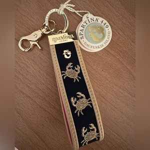 Spartina 449 embroidered keychain with lobster claw attachment.